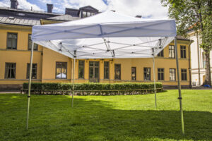 Eventtält 3x3 m - Ställning med tryckt tak