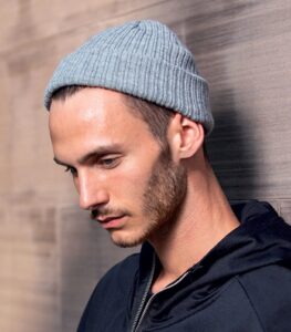 Atlantis Docker – Skepparmössa med uppvik